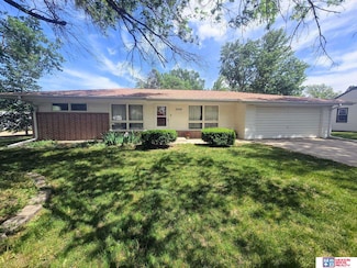 300 Granville Ave, Beatrice, NE 68310