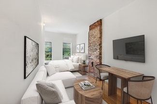 424 E 115th St Unit 4B, New York, NY 10029