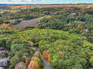 000 Incochee Crest, Traverse City, MI 49684