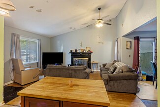 114 Tennyson Way, Summerville, SC 29483