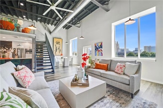 1605 Jefferson St, Kansas City, MO 64108