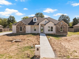 2732 Stone Hedge St, Mount Pleasant, TX 75455