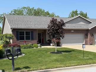 3004 MacKinaw Meadows Dr, Saginaw, MI 48603