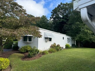 24 Hemlock Rd, Taunton, MA 02780