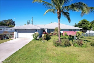 1417 Irondale St E, Lehigh Acres, FL 33936