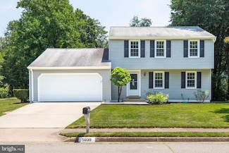 5039 Kenerson Dr, Fairfax, VA 22032