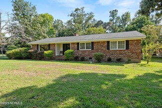 3735 Scotts Hill Loop Rd, Wilmington, NC 28411