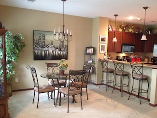 3491 Cherry Ln Unit E, Woodbury, MN 55129