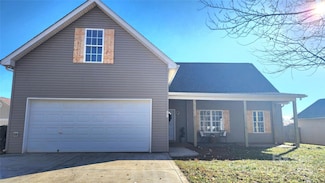 201 Tarrington Dr, Statesville, NC 28625