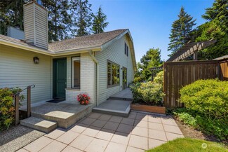 24439 9th Place S, Des Moines, WA 98198