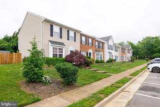 9910 Warwick Place, Fredericksburg, VA 22408