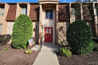 15 Greenwich Dr Unit 3, Buffalo, NY 14228