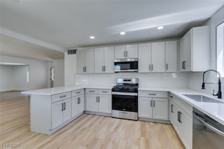212 View Dr, Las Vegas, NV 89107