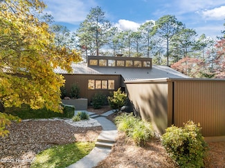 75 Lake Dornoch Dr, Pinehurst, NC 28374