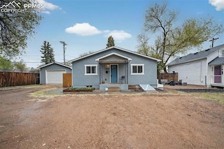 2822 W Cucharras St, Colorado Springs, CO 80904