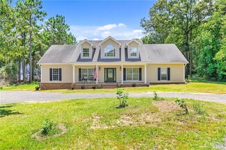 3119 Salco Rd W, Chunchula, AL 36521