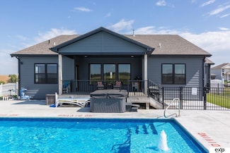 10002 S 191st Ave, Omaha, NE 68136