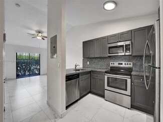 1300 Wiley St Unit 11, Hollywood, FL 33019