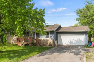 4702 Hessen Cassel Rd, Fort Wayne, IN 46806