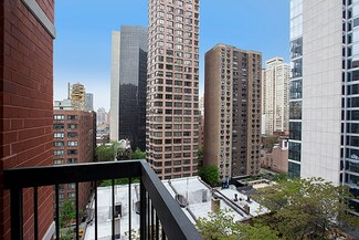 250 E 40th St Unit 12A, New York, NY 10016