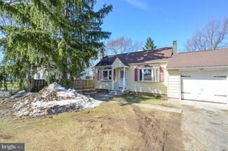 3111 Belvidere Rd, Phillipsburg, NJ 08865