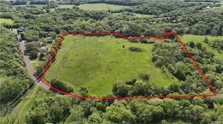 17200 Metcalf Place, Stilwell, KS 66085