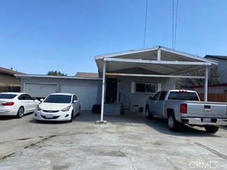 1571 E 118th St, Los Angeles, CA 90059