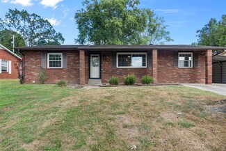 1054 Patricia St, Cape Girardeau, MO 63701
