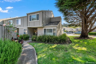 1267 Rosita Rd, Pacifica, CA 94044