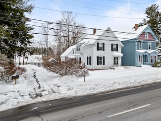 67 Pleasant St, Brunswick, ME 04011