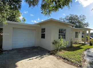 5635 Grant St, Hollywood, FL 33021