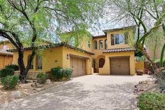 3931 E Crest Ln, Phoenix, AZ 85050