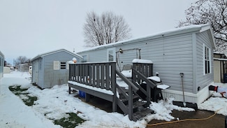 512 E 2nd St, Wilton, IA 52778