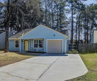122 Robert Dr, Ladson, SC 29456
