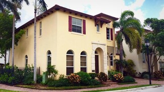 87 Via Floresta Dr, Boca Raton, FL 33487