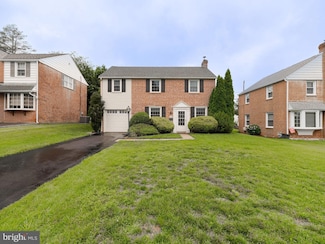 232 Walnut Hill Ln, Havertown, PA 19083