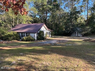 2120 Bexley Church Rd, Lucedale, MS 39452
