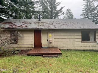 261 Western Loop, Toledo, OR 97391
