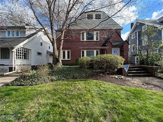17465 Norton Ave, Lakewood, OH 44107