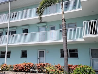 1819 Shore Dr S Unit 217, South Pasadena, FL 33707