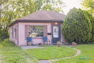 5043 Winona Dr, Toledo, OH 43613