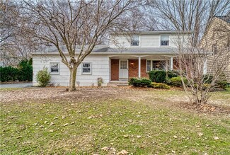 7682 Arnold Dr, North Tonawanda, NY 14120