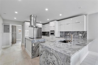 2115 NE 37th Dr Unit 124, Fort Lauderdale, FL 33308