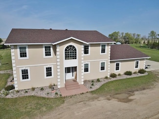 5843 N Dakota 3, Rugby, ND 58368