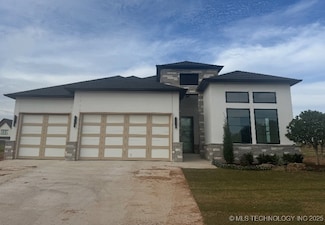 2335 E 135th St S, Bixby, OK 74008