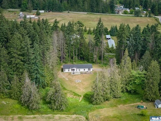 1966 Hooker Rd, Sequim, WA 98382