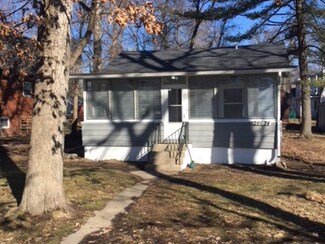 26634 W Elmwood Ave, Ingleside, IL 60041