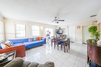 8110 NW 185th Terrace, Hialeah, FL 33015