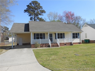 1405 E 10th St, Lumberton, NC 28358