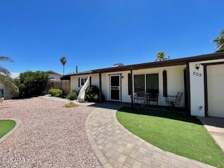 705 E Kachina Ave, Apache Junction, AZ 85119
